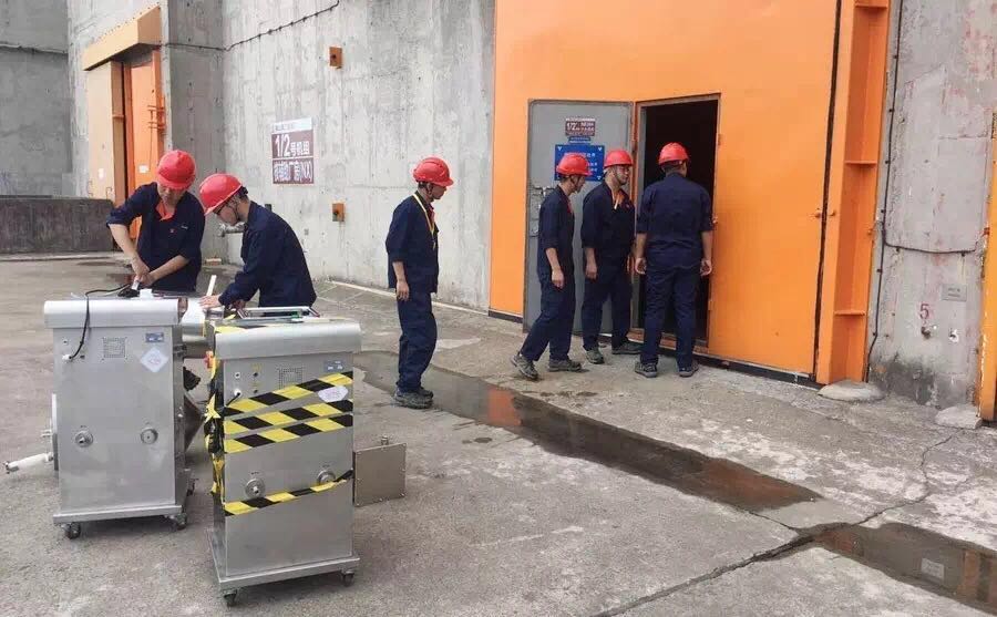 和漂亮老师做爰4