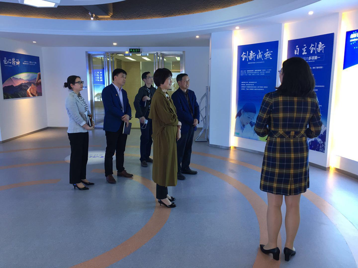 和漂亮老师做爰4