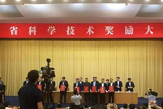 和漂亮老师做爰4