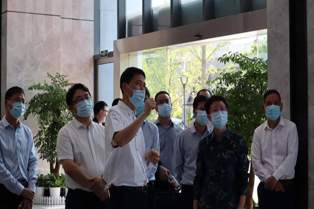 和漂亮老师做爰4