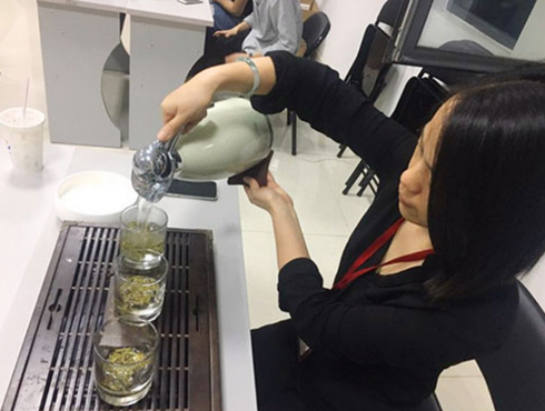 和漂亮老师做爰4