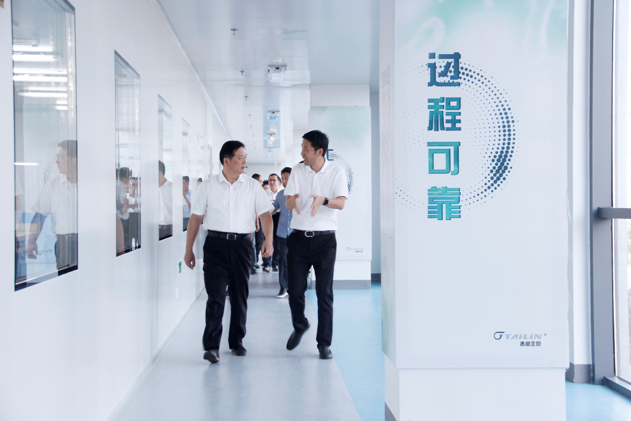 和漂亮老师做爰4